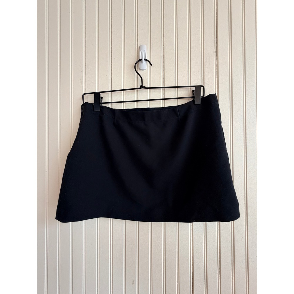 Edikted Black Edgy Mini Skirt Chic Side Slit Pockets Y2K Streetwear‎ 90s Style L